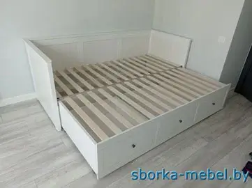 Сборка раздвижной кровати белого цвета